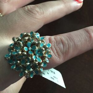 Cache ring 👧 